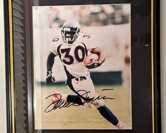 TERRELL DAVIS Signed Photo with COA