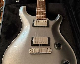 PAUL REED SMITH Standard 22 Electric Guitar with Fretboard Inlay