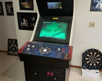 2003 Golden Tee Fore! Arcade / Video Game