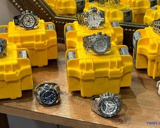 LARGE Collection of Men's INVICTA Watches