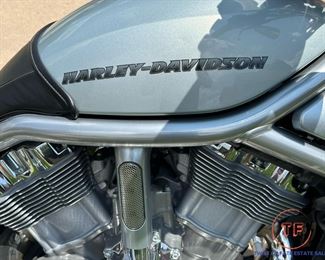 2012 HARLEY DAVIDSON V-Rod (10th Anniversary Edition) 7,600 Miles