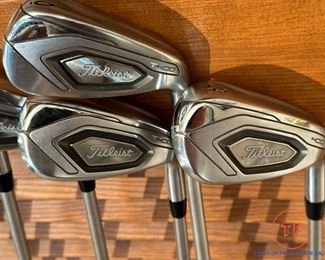 TITLEIST Irons Set with FUBUKI MV Series Graphite Shafts