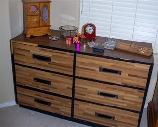 Six drawer dresser