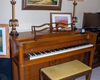 Acrosonic Bulwark 1946 piano