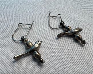 Navajo Liquid Silver Bird Charm Fetish Earrings