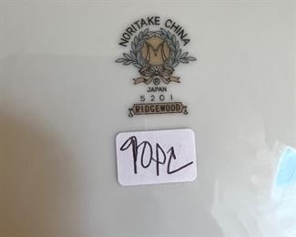 Ridgewood Noritake Porcelain China (90pc)