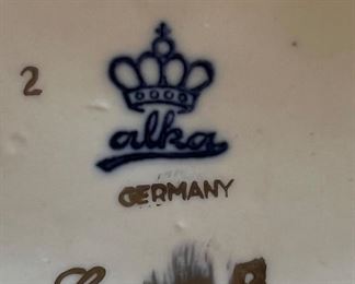 Vintage Dresden Porcelain Lace Figurine Woman  - Carmen