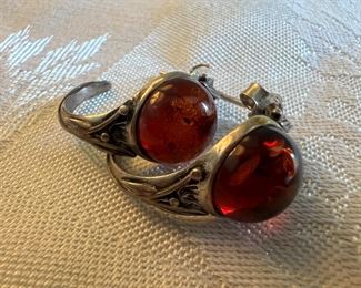 Sterling Silver Earrings w Amber