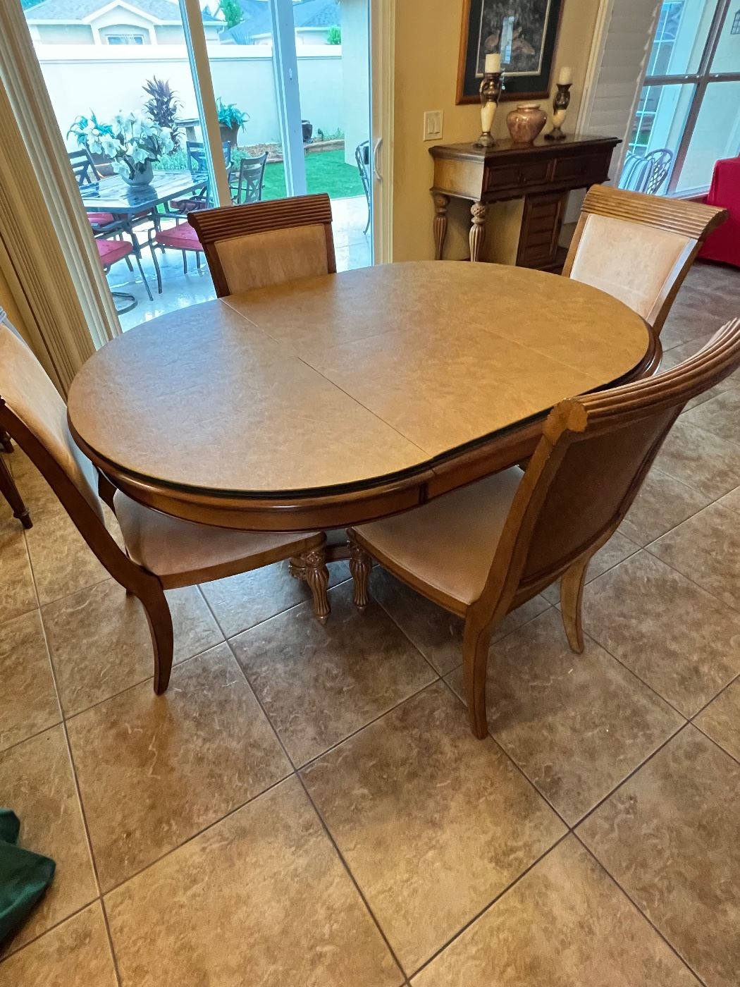 American Drew Grand Isle Dining Table 4 chairs, leaf and table cover