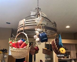 Hanging metal pot rack