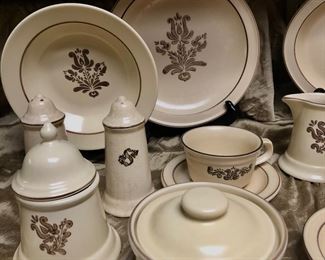 Vintage service for 8 Pfaltzgraff Village stoneware
