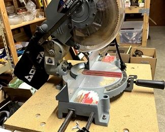 Compound Miter Saw