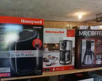 New in box appliances, air purifier