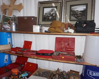 wall decor, tools