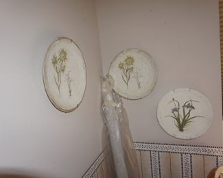floral plates