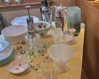Drink Mixers, Shot Glasses, Bowls, Dishes More