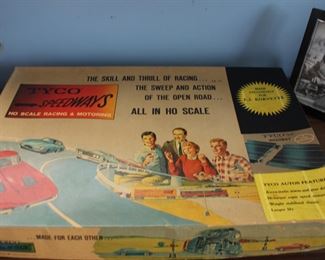 Tyco Speedways Racing Set