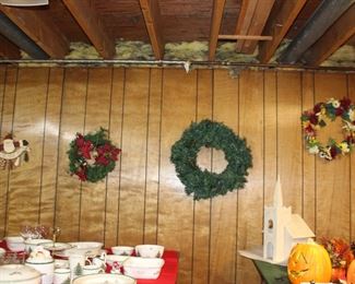 Christmas Decorations, Christmas Houses Bldgs., Spoke Dinnerware, wreaths