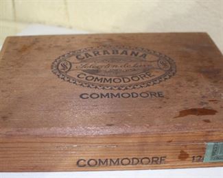 Commodore Wood Cigar Box