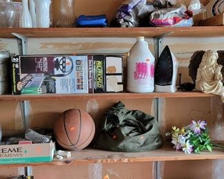 Fishing Bucket Figurine, Vases, Iron