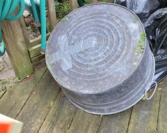 Metal Wash Bucket