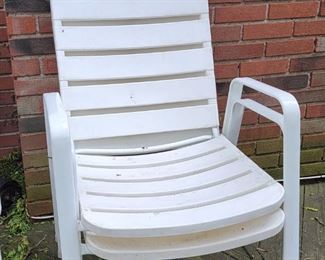 Stacking Lawn Chairs