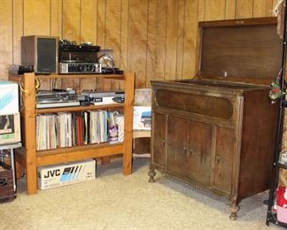 Overview Stereo Items