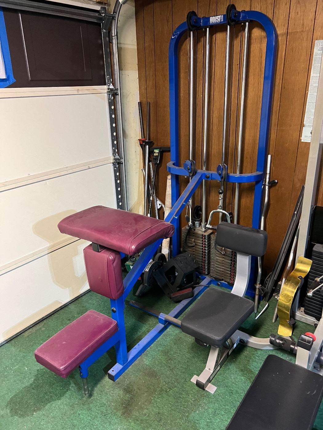 Estate sale with professional gym equiptment... starts on 7/21/2023