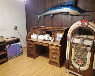 3500fri 3ksat 2500 sun. somewhat working needs some repairs clean and powers on