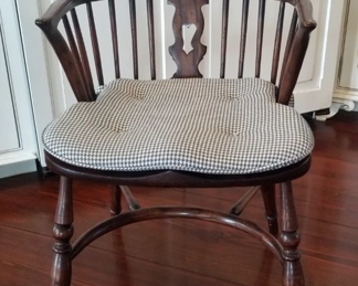 Another chair detail