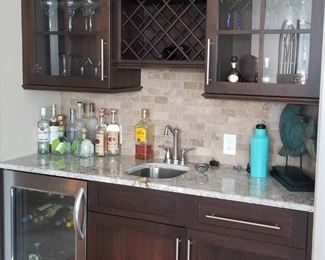 Wet bar (sorry, wine fridge not for sale)