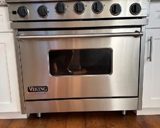 36" Viking range
