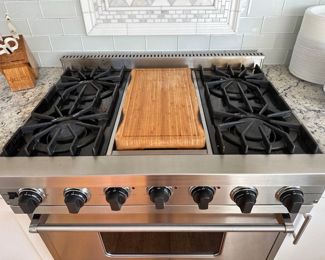 36" Viking range top view