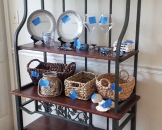 Nice quality baker's rack; decorative accessories