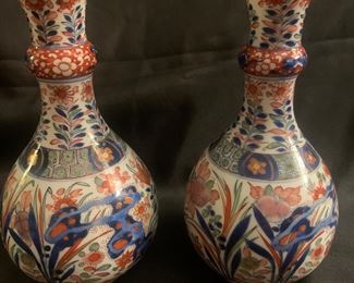 Pair of Kangxi (1662-1722) bottle vases in Imari colors, 8"h, Henry Moog Atlanta, $2,000