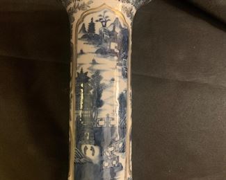 Ch'ien Lung (1736-1795) Blue, white & gilt vase, 10.5"h, $750