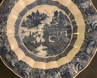 Ch'ien Lung (1736-1795) blue and white scalloped charger, 13"d, $500