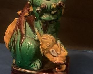 Late 18th/Early 19th Foo Dog with pup, 5"h, Henry Moog Atlanta, $175