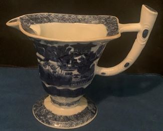 Ch'ien Lung (1736-1795) Canton blue Helmet creamer, 4 and 3/4" h , Henry Moog Atlanta, $500