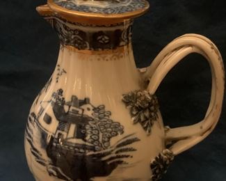 Chien Lung(1736-1795) blue, white, gilt Ewer, 5.5"h, Henry Moog Atlanta $450 