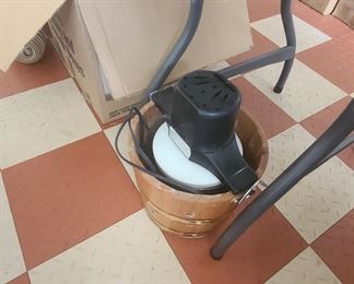 ice cream maker