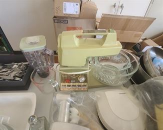 Vintage Oster mixer/blender