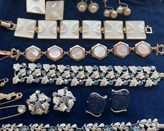 nice selection of vintage costume jewelry 