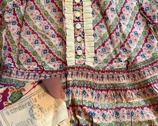 Vintage Shirley Temple Cinderella frock dress in mint conditon