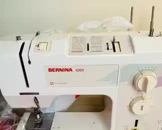 Bernina 1001 Sewing Machine