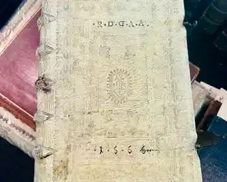 Commentaria Moralia.  Loyck.  publisher Lesteens 1543