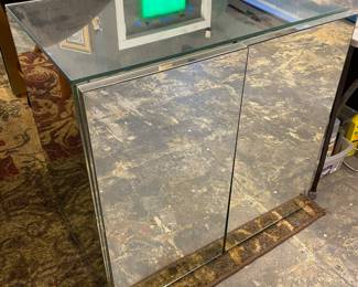 Pair of Ello Nightstand Cabinets 