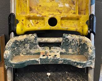 COSCO GIANT STEP LADDER STOOLS 