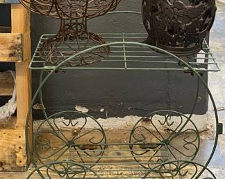 2-Tier Metal Wagon Planter, Iron Bird Planter 