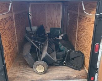 John Deere D110 Lawn Tractor Acessories